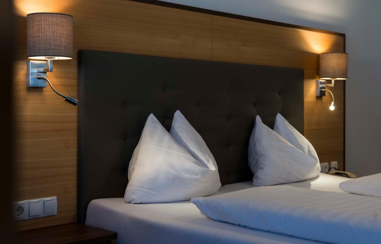 Hotel Neuwirt Zell am Ziller Zewnętrze zdjęcie