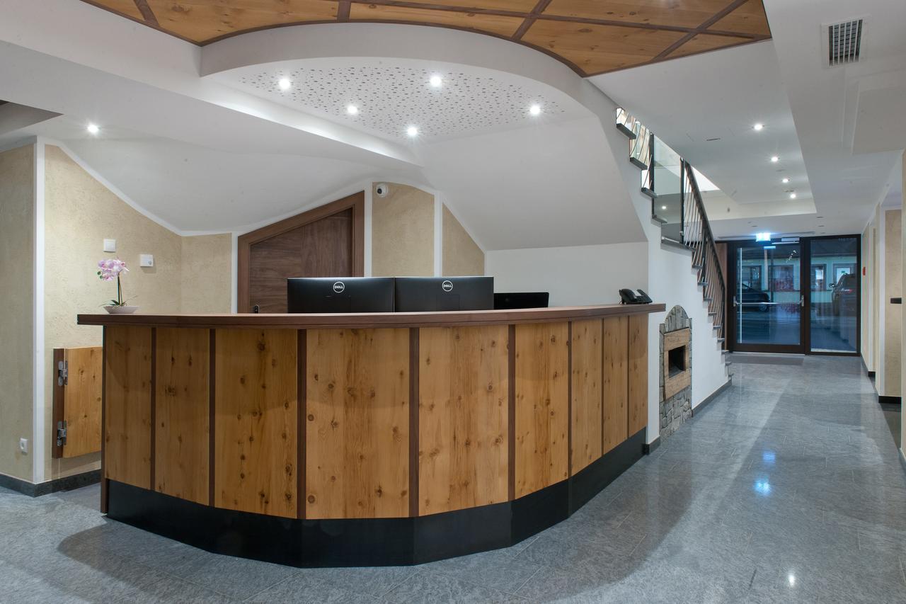 Hotel Neuwirt Zell am Ziller Zewnętrze zdjęcie