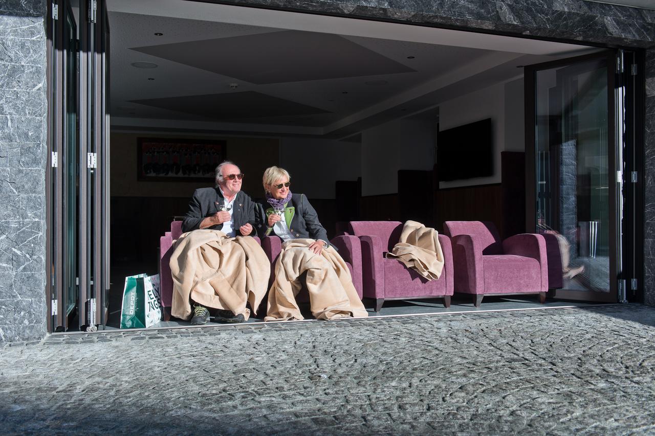 Hotel Neuwirt Zell am Ziller Zewnętrze zdjęcie